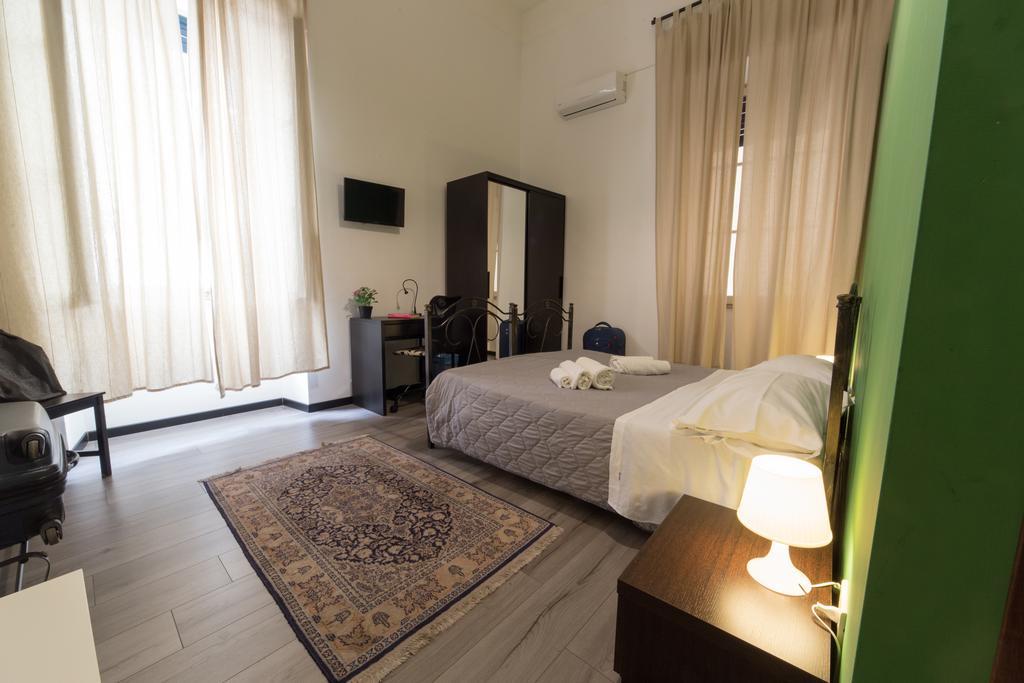 קטאניה Tra L'Etna E Il Mare B&B מראה חיצוני תמונה