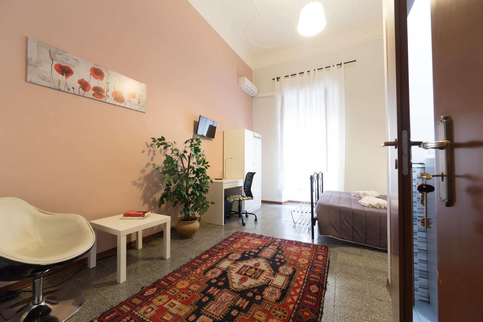 קטאניה Tra L'Etna E Il Mare B&B מראה חיצוני תמונה